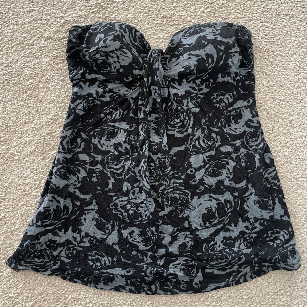 Elegant Black and Gray Strapless Juniors Medium Top